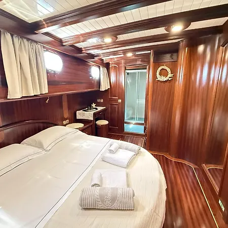 Úszó hotel Caicco Silver Star 2 By Blue Marine