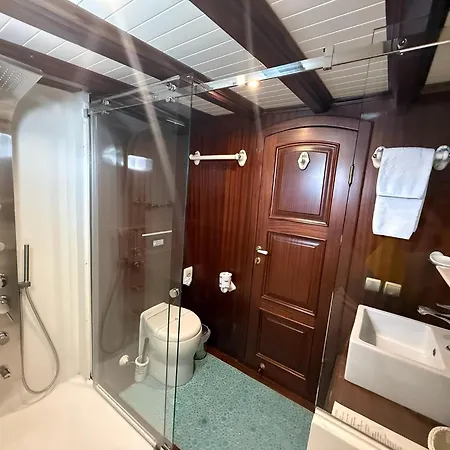 Úszó hotel Caicco Silver Star 2 By Blue Marine Lampedusa